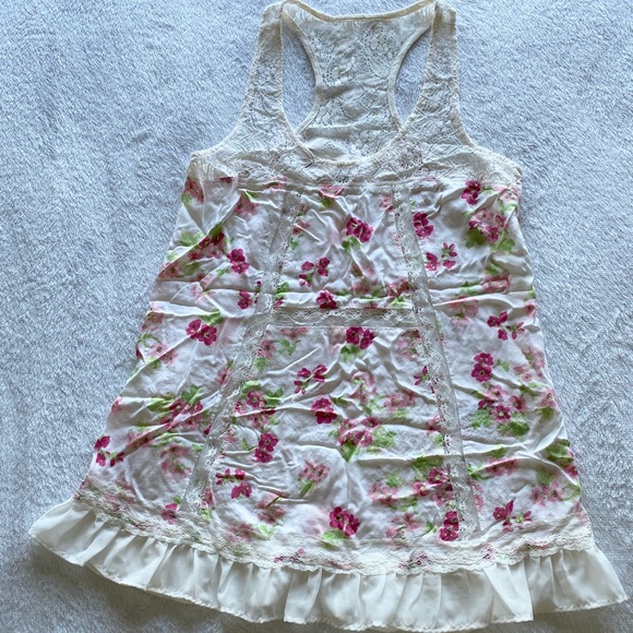 Aero Floral Tunic - Picture 1 of 4